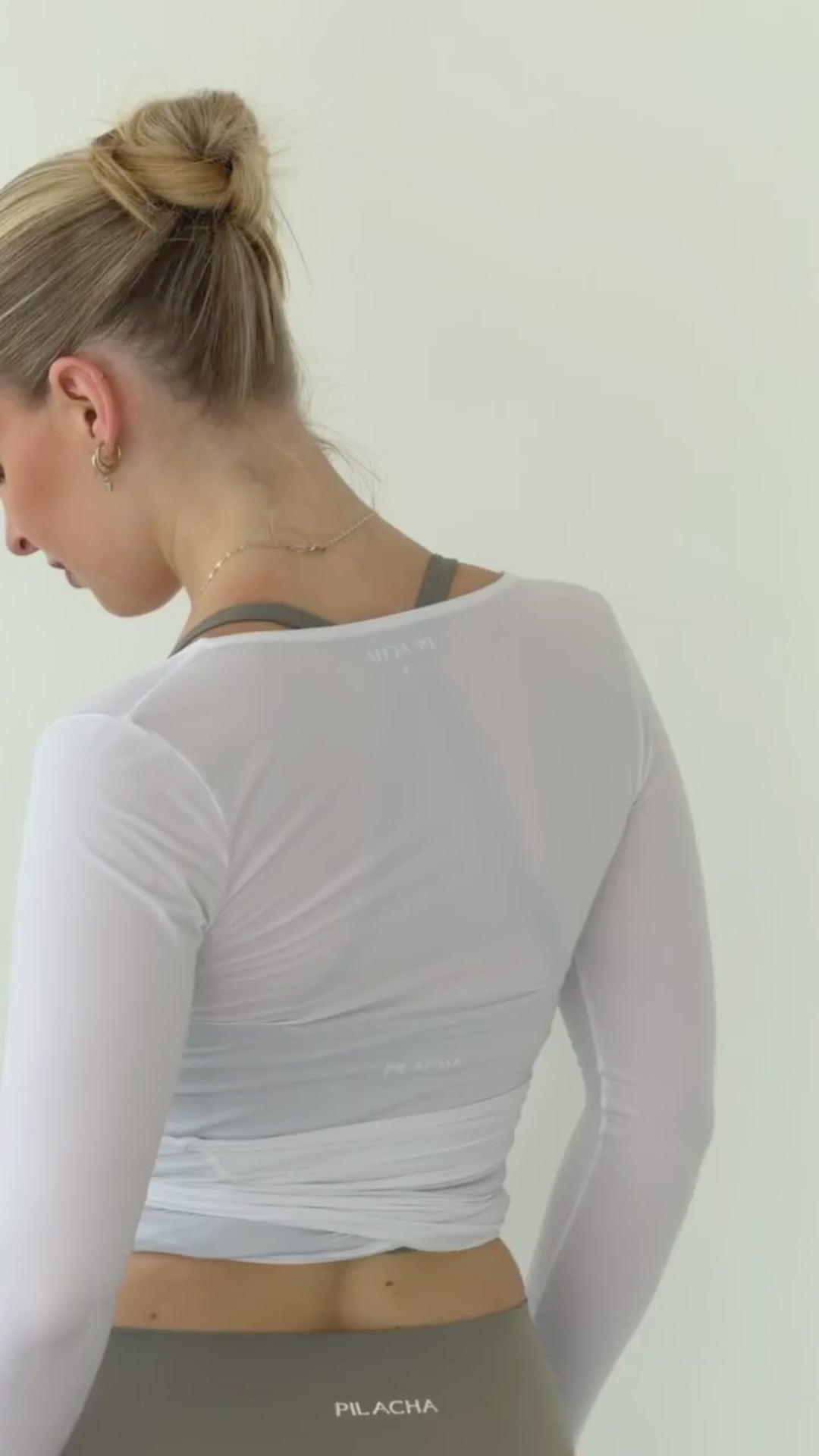 The Muse Wrap — Cloud